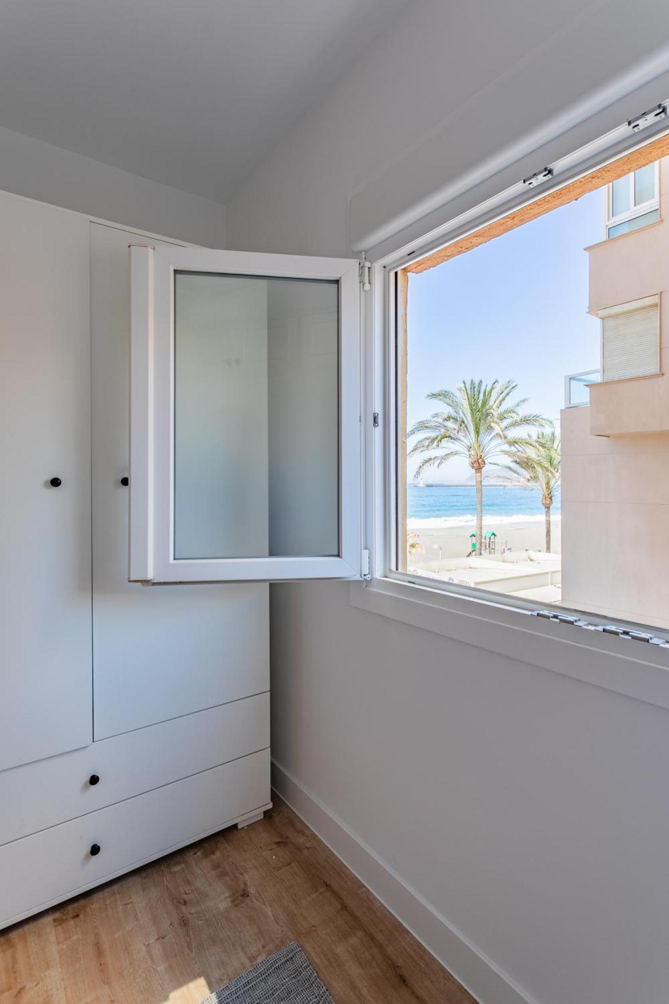 Trendyhomes Zapillo Beach - Primera Linea De Playa Almería Esterno foto